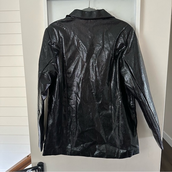 BOOHOO Vinyl Mock Croc Oversized Pocket Blazer - Picture 6 of 7
